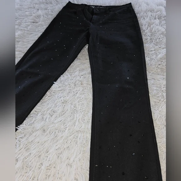 DG2 by Diane Gilman Black Skinny Jeans with Black Rhinestone Accents Womens 4 - Picture 3 of 9